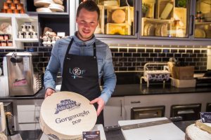 Etienne, gérant Lait2Fromagers